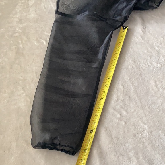 Like New!  Great looking  sheer, black hoodie top - Picture 9 of 10